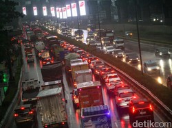 Puncak Arus Mudik Tol Jabodetabek: H-7 Natal sampai H+3 Tahun Baru 2023
