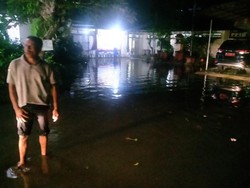KPU Jembrana Terendam Banjir