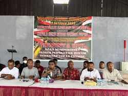 Kelompok Pemuda Papua Desak Mendagri Nonaktifkan Lukas Enembe dari Gubernur