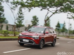 Kencan Pertama dengan KIA Carens: Yakin Bisa Lawan Innova?