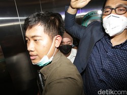 Lesti Kejora Tak Ingin Billar Ditahan, Berjaga Menemani