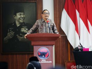 Mahfud di Sekolah PDIP: Jokowi Minta RUU Perampasan Aset Segara Disahkan
