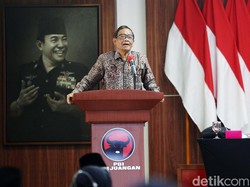 Mahfud di Sekolah PDIP: Jokowi Minta RUU Perampasan Aset Segara Disahkan