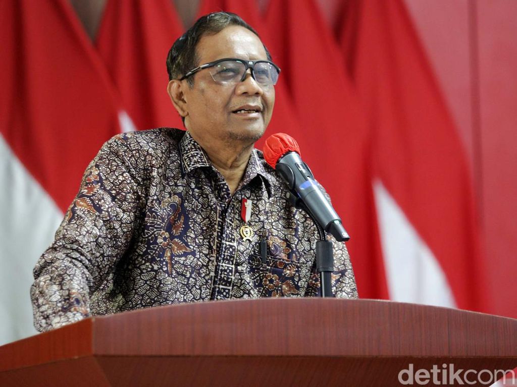 Mahfud Ungkap Ancaman ke Jokowi Terbitkan Perppu KPK, Arsul Sani Buka Suara