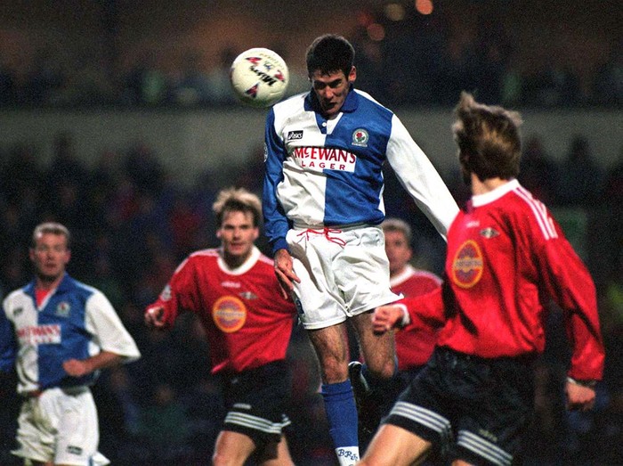 Blackburn Rovers hat trick hero Mike Newell scores his second goal with a header against Rosenborg in the UEFA Champions League Match  at Ewood Park.   (Photo by Rui Vieira - PA Images/PA Images via Getty Images)