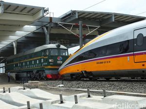 Perbandingan Kereta Cepat dengan Transportasi Lain Jakarta ke Bandung
