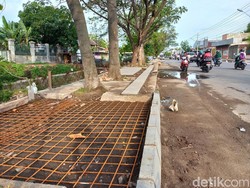 Proyek di Jalan Juanda-Mojo Solo Mandek gegara Kontraktor Kehabisan Uang