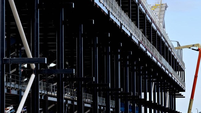 LIVERPOOL, ENGLAND - SEPTEMBER 21: A general view of steelwork to the rear of the North Stand at the New Everton Stadium whilst under construction at Bramley Moore Dock on September 20, 2022 in Liverpool, United Kingdom. (Photo by Tony McArdle/Everton FC via Getty Images)