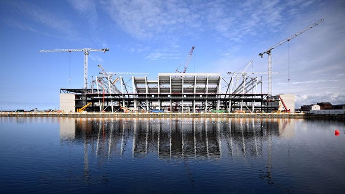 Stadion Everton LIVERPOOL, ENGLAND - SEPTEMBER 21: A general view of the South Stand at the New Everton Stadium whilst under construction at Bramley Moore Dock on September 20, 2022 in Liverpool, United Kingdom. (Photo by Tony McArdle/Everton FC via Getty Images)