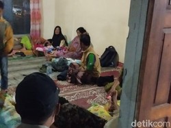 Puluhan Warga Tulungagung Diungsikan akibat Tanah Retak