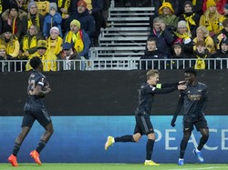 Peluru Arsenal Tak Habis-habis