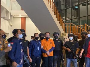 Apin BK, Bandar Judi Asal Medan Gunakan Baju Tahanan Apin BK, Bandar Judi Asal Medan Gunakan Baju Tahanan