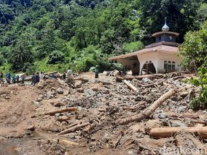 Banjir Bandang di Mamuju, Ini 5 Hal yang Diketahui Banjir Bandang di Mamuju, Ini 5 Hal yang Diketahui