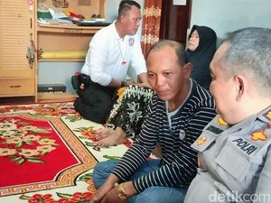 Tangis Pilu Ibu Korban Tewas Tragedi Kanjuruhan Asal Probolinggo