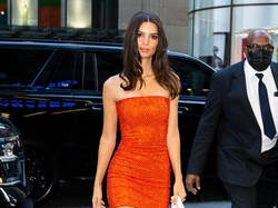 Emily Ratajkowski Digosipkan Jadi Pacar Pete Davidson Setelah Suami Selingkuh