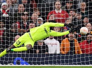 Kiper Omonia Fans MU, Repotkan Setan Merah dengan Aksi-aksi Ini Kiper Omonia Fans MU, Repotkan Setan Merah dengan Aksi-aksi Ini