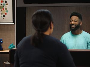 Canggih! Google Jajal Video Chat Hologram Buat Rapat Virtual Canggih! Google Jajal Video Chat Hologram Buat Rapat Virtual