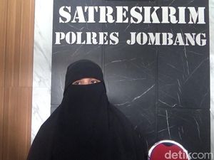 Korban Penipuan Istri Kades Jombang Terus Melapor, Kerugian Rp 700 Juta-10 M Korban Penipuan Istri Kades Jombang Terus Melapor, Kerugian Rp 700 Juta-10 M