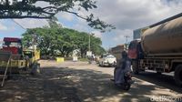 Progres Pengaspalan Jalan Tun Abdul Razak Gowa yang Sempat Rusak Parah