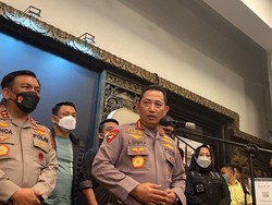 Kapolri Minta Kabareskrim Dalami Jaringan Judi Online Apin BK