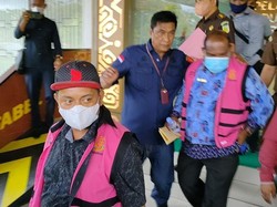 Kadishub Papua Barat Korupsi Pengadaan Tiang Pelabuhan Rp 4,5 M Ditahan