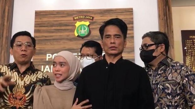 Lesti Kejora dan Ayahnya