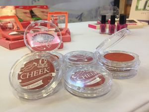 Terlanjur Beli dan Pakai Kosmetik Berbahan Karsinogen? Begini Saran BPOM RI