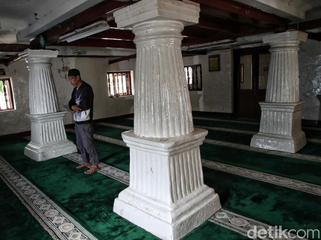 Masjid Tertua di Jakarta, Konon Dibangun dalam Semalam