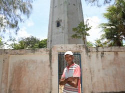 Pria Ini 24 Tahun Jaga Ikon Perbatasan RI-Australia Secara Sukarela!