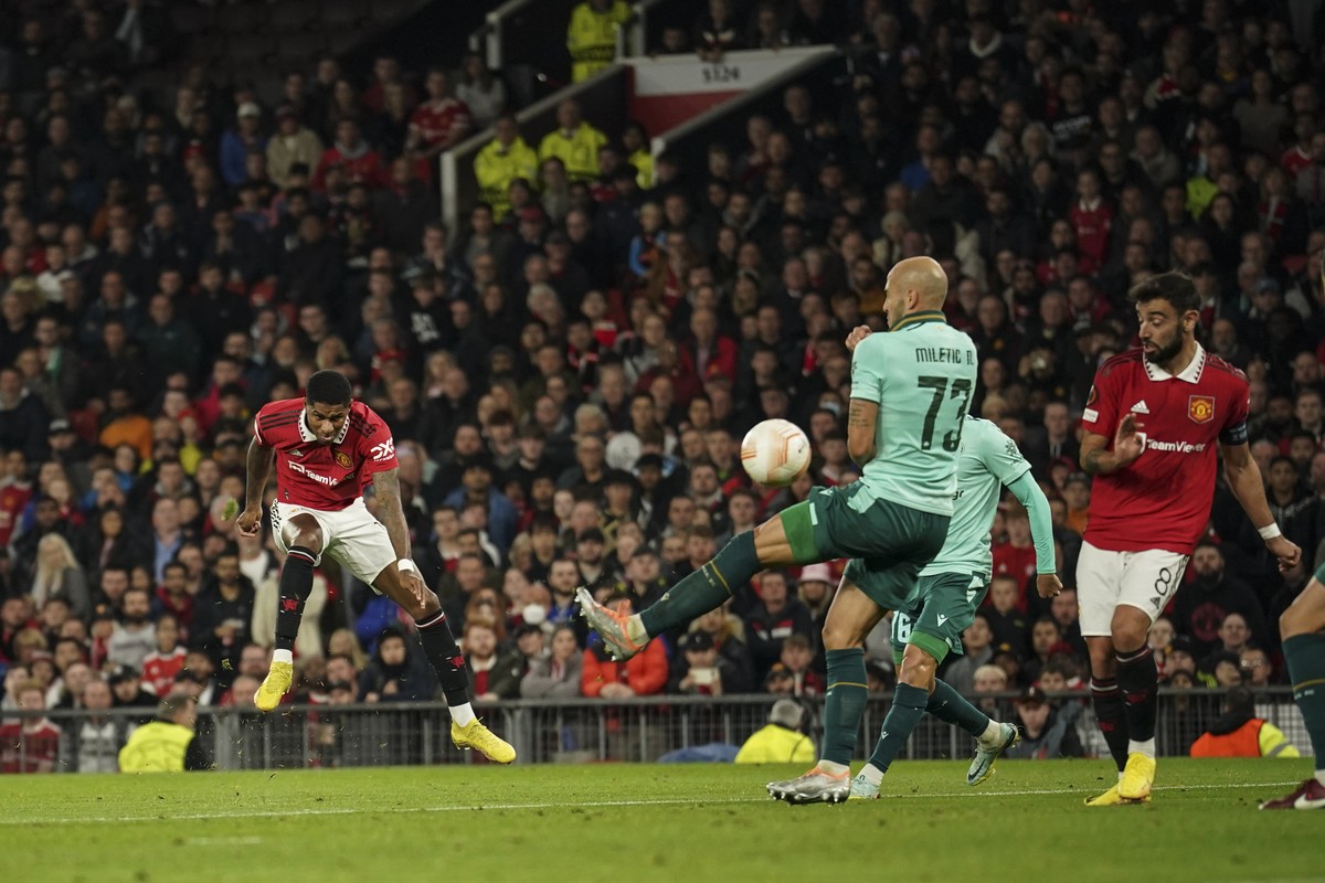 Manchester United mengalahkan Omonia Nicosia 1-0 di lanjutan Liga Europa. (Foto: AP/Dave Thompson)