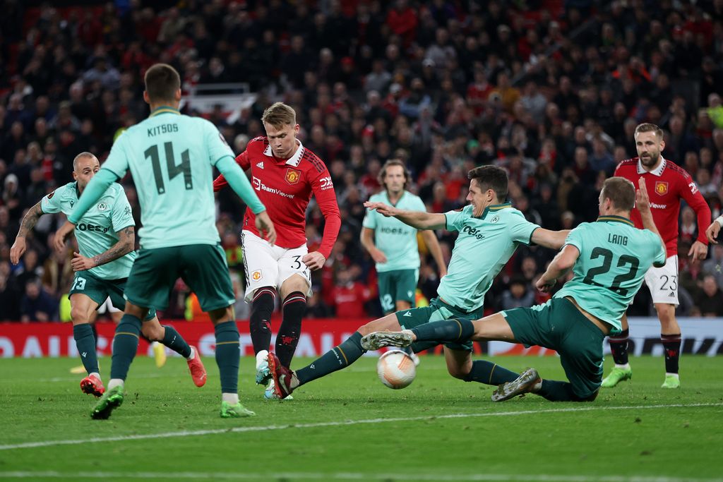 MANCHESTER, ENGLAND - OCTOBER 13: Scott McTominay of Manchester United scores their team's first goal during the UEFA Europa League group E match between Manchester United and Omonia Nikosia at Old Trafford on October 13, 2022 in Manchester, England. (Photo by Clive Brunskill/Getty Images)