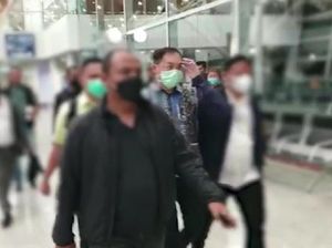 Momen saat Apin BK Dibawa ke Jakarta Momen saat Apin BK Dibawa ke Jakarta