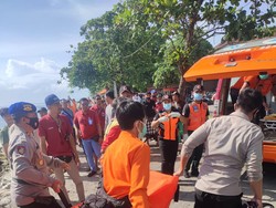 Petugas Temukan Kartu Kesehatan pada Mayat Mengapung di Perairan Sanur