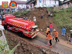 Talut Longsor, Rumah Warga Wonosobo Menggantung