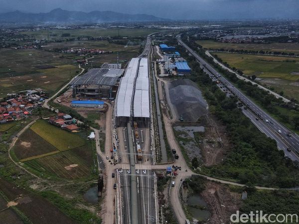 Terkini! Progres Kereta Cepat Jakarta-Bandung Sudah 88,8%
