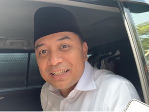 Walkot Eri Tunjuk Erna Purnawati Jadi Plh Sekda Surabaya Walkot Eri Tunjuk Erna Purnawati Jadi Plh Sekda Surabaya