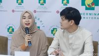 Senyum Bahagia Anisa Rahma Lahiran Bayi Kembar Perempuan