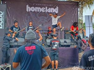 Homeland yang Jadi Rumah Musisi Bawah Tanah di Bandung Homeland yang Jadi Rumah Musisi Bawah Tanah di Bandung