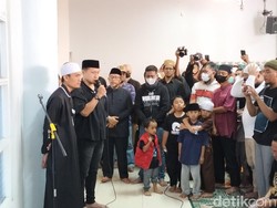 Deretan Selebriti Hadiri Pemakaman Koh Steven, Sampaikan Pesan Mendalam