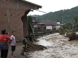 Fakta-fakta Banjir Bandang Terjang Polewali Mandar hingga Mamuju