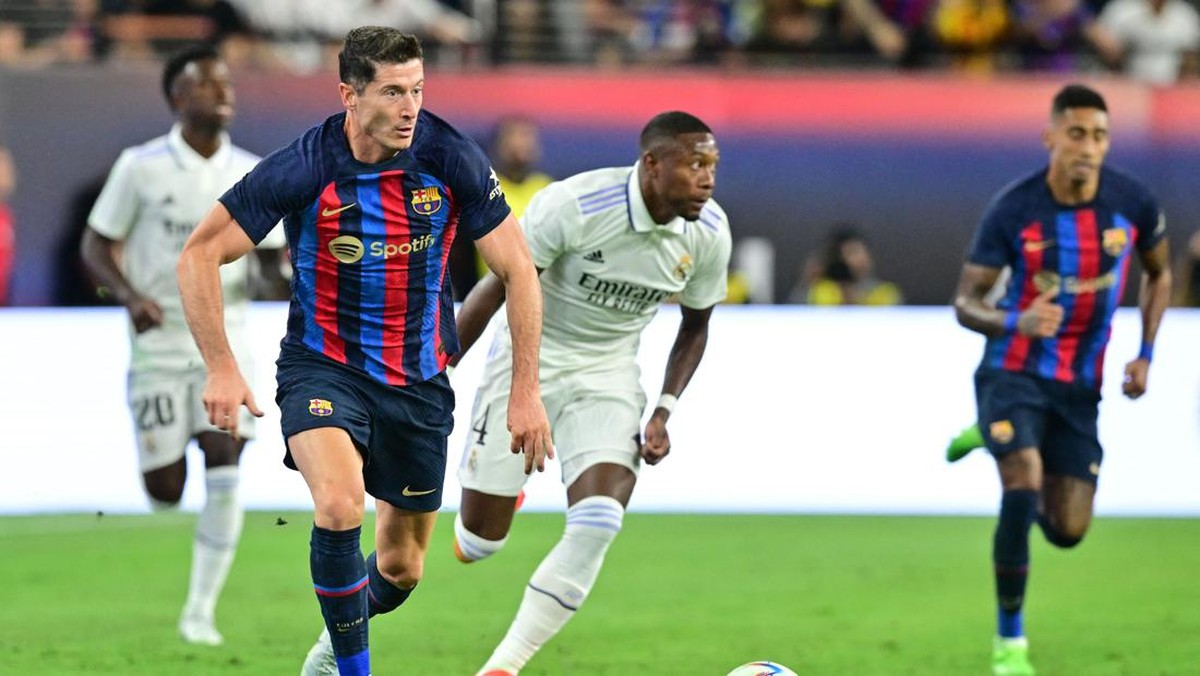 Link live streaming Real Madrid vs Barcelona. (Foto: AFP via Getty Images/FREDERIC J. BROWN)