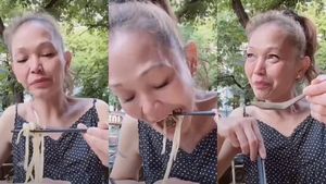 Serunya Bunda Corla Saat Live IG Sambil Makan dan Belanja