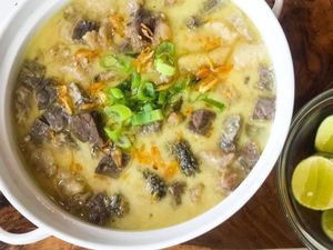 Gurih Mantap! 10 Resep Soto Daging dan Jeroan yang Sedap