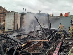 Pria Diduga ODGJ Bakar Rumah Ortu di Sukabumi