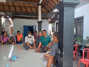 Dua Pemangku Tewas Ditabrak Truk BBM di Buleleng Hendak Ngayah ke Pura Dua Pemangku Tewas Ditabrak Truk BBM di Buleleng Hendak Ngayah ke Pura