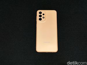 Samsung Sunat Target Penjualan Galaxy A23 5G, Ada Apa? Samsung Sunat Target Penjualan Galaxy A23 5G, Ada Apa?