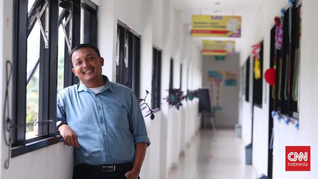 Para atlet bulutangkis muda berlatih di PB Jaya Raya Bintaro, Jl. Garuda No.18, Sawah Lama, Kec. Ciputat, Kota Tangerang Selatan, Banten. CNN Indonesia/Adi Maulana Ibrahim