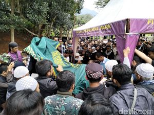 Ahmad Heryawan Ungkap Pesan Bermakna dari Koh Steven Ahmad Heryawan Ungkap Pesan Bermakna dari Koh Steven