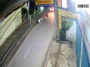 Sopir Minibus Tabrak 2 Tukang Sapu Jalan hingga Tewas Mabuk saat Berkendara