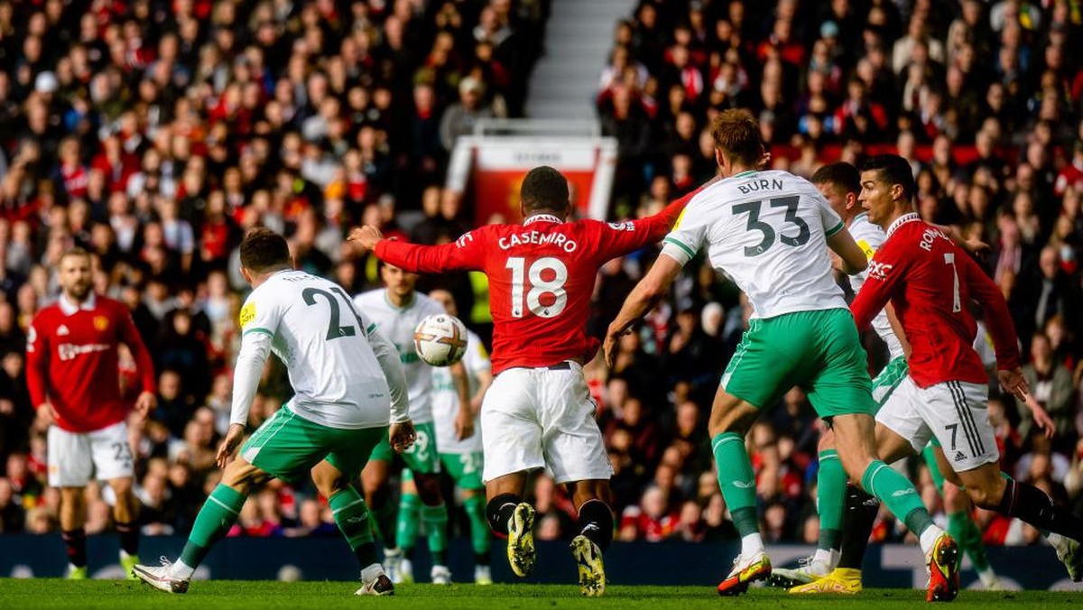 Duel MU dengan Newcastle saat bertemu di putaran pertama Liga Inggris. (Foto: Manchester United via Getty Imag/Ash Donelon)